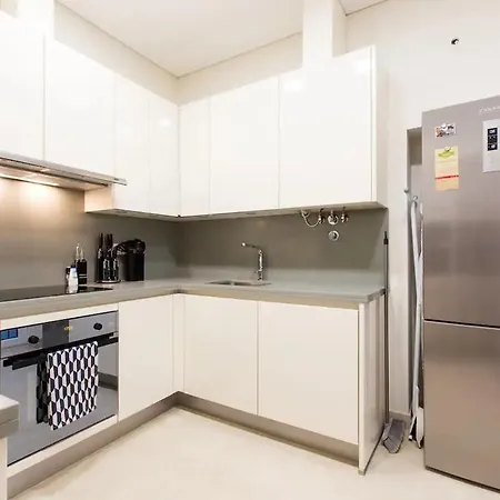 Vibrant Heart Of The 2br * Lisboa